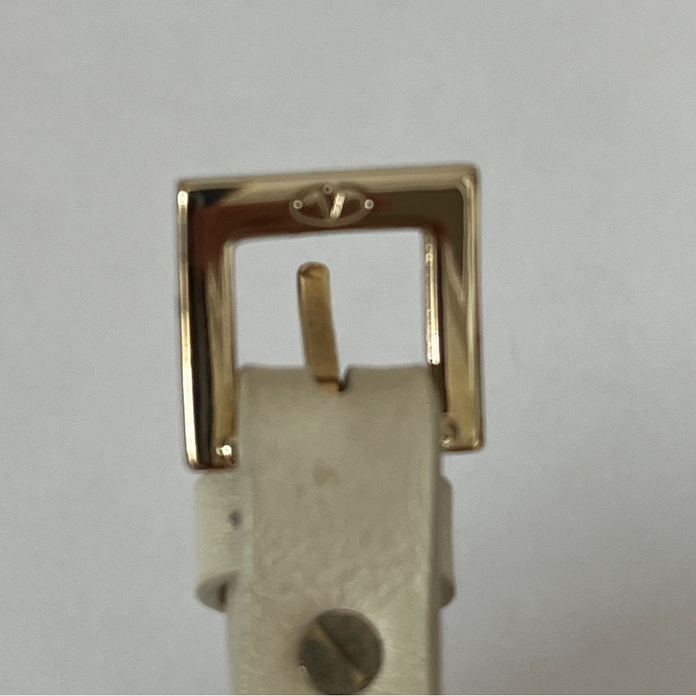SOLD Valentino Garavani Large Rockstud Leather Bracelet Cream Gold - Picture 11 of 12